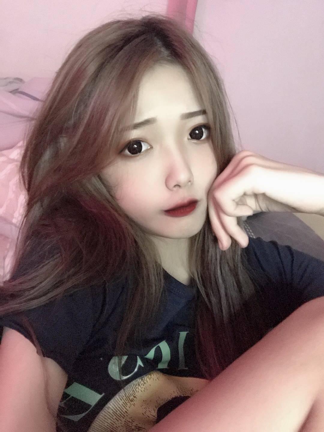 真实体验分享00后性感妹妹