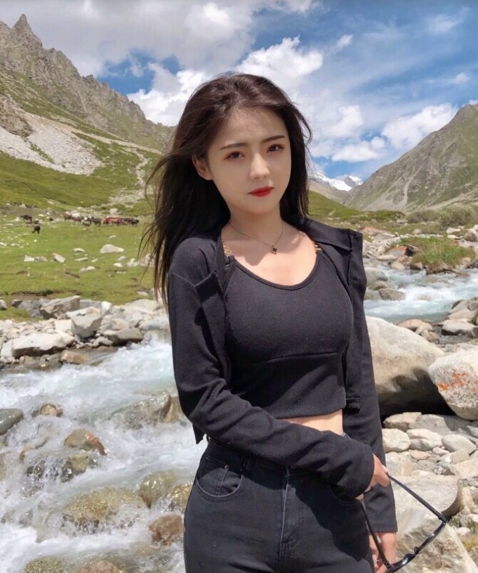 东北妹子刚下海水多粉嫩